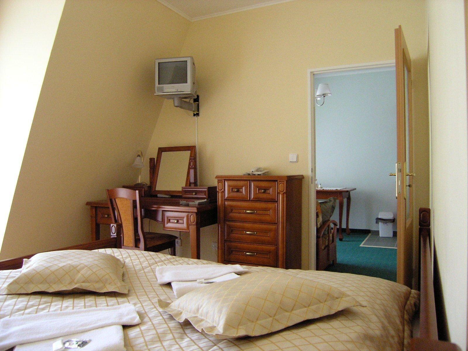 Hotel Modena Karlsbad Buitenkant foto