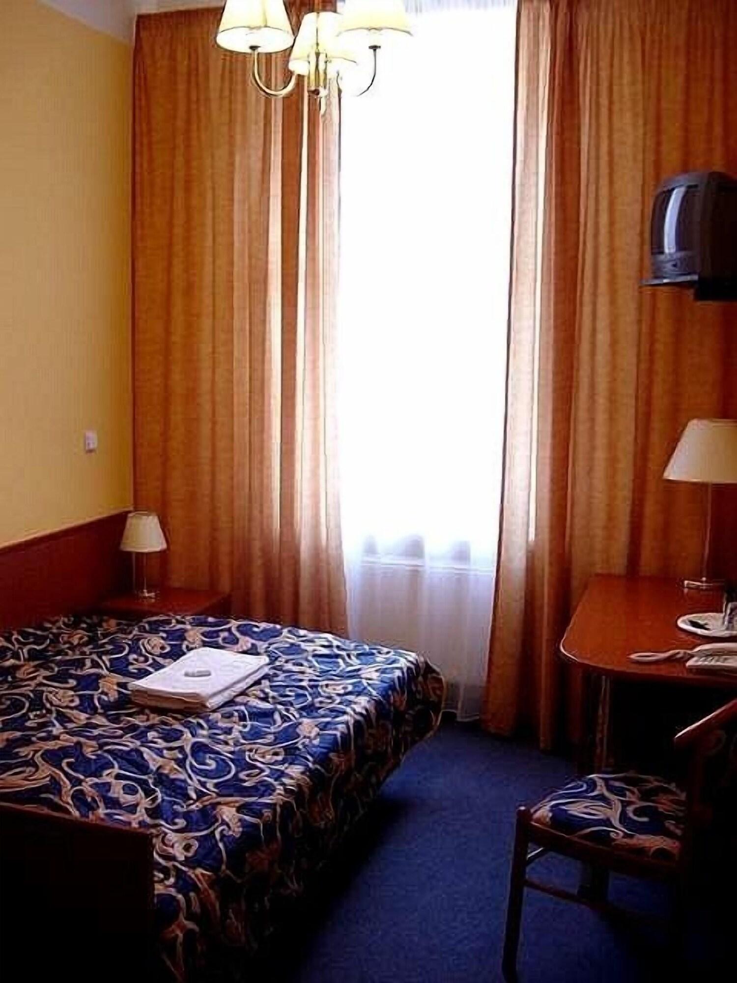 Hotel Modena Karlsbad Buitenkant foto